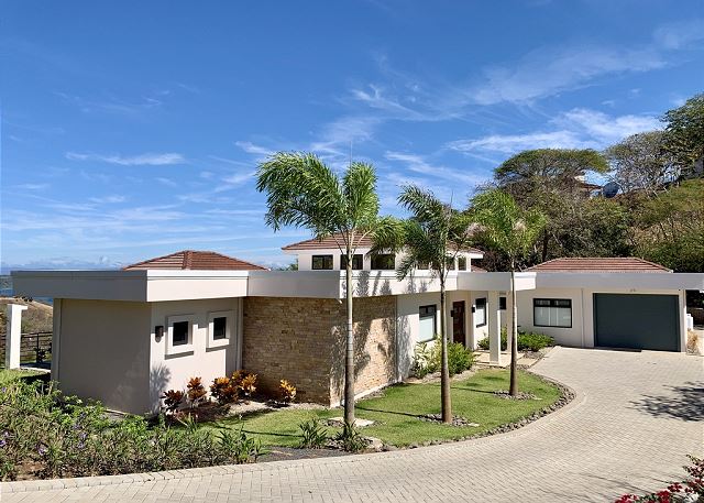 The best villa rentals Costa Rica that you can’t miss!